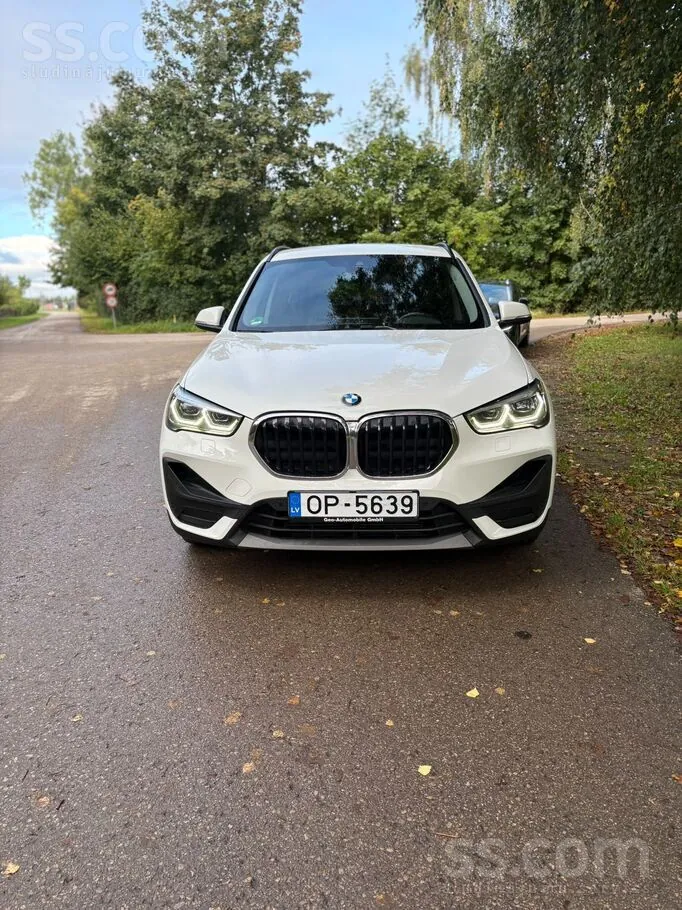 BMW X1 2022 photo 2