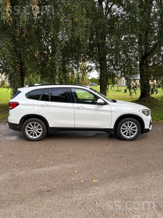BMW X1 2022 photo 4