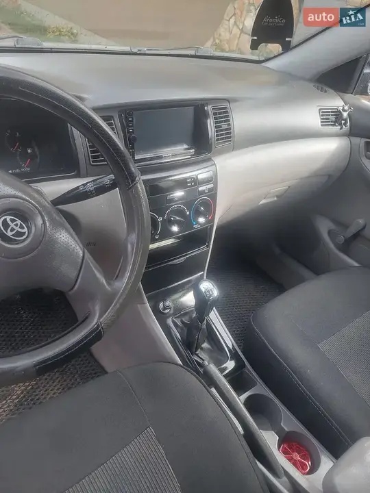 Toyota Corolla 2005 photo 3