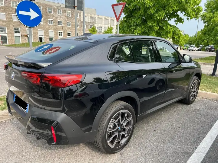 BMW X2 2024 photo 2
