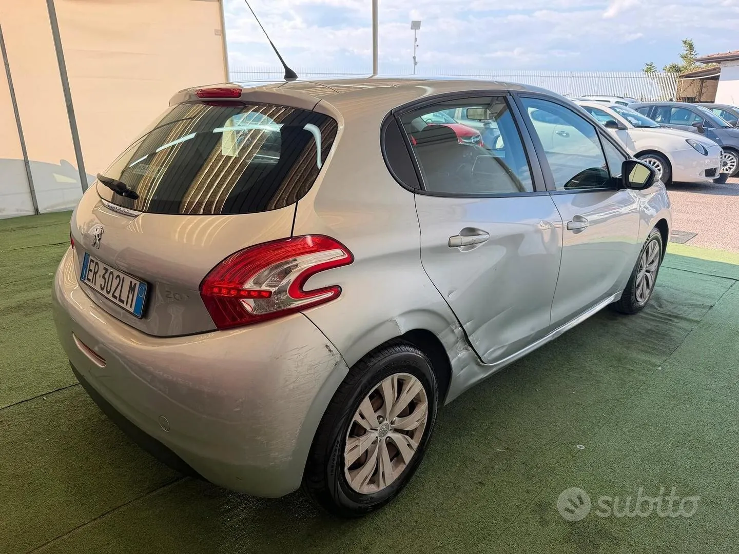 Peugeot 208 2013 photo 4