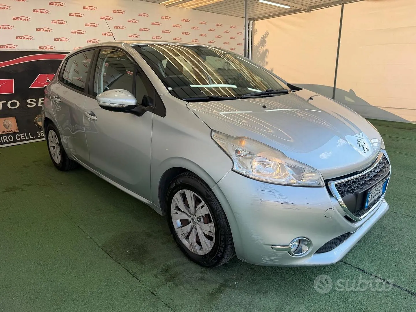 Peugeot 208 2013 photo 3