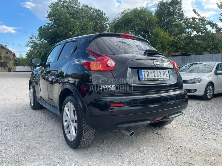 Nissan Juke 2010 photo 5