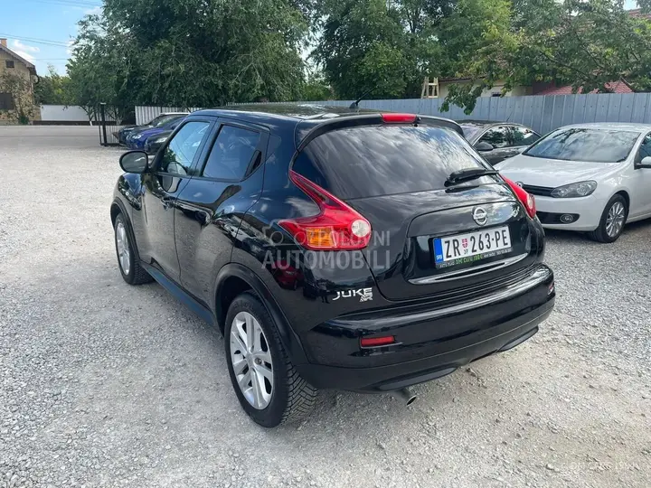 Nissan Juke 2010 photo 4