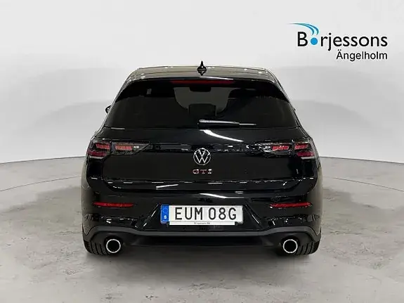 Volkswagen Golf I 2026 photo 4