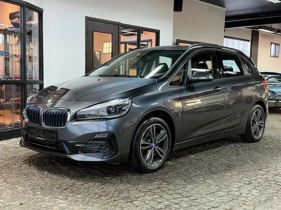 BMW 225Xe