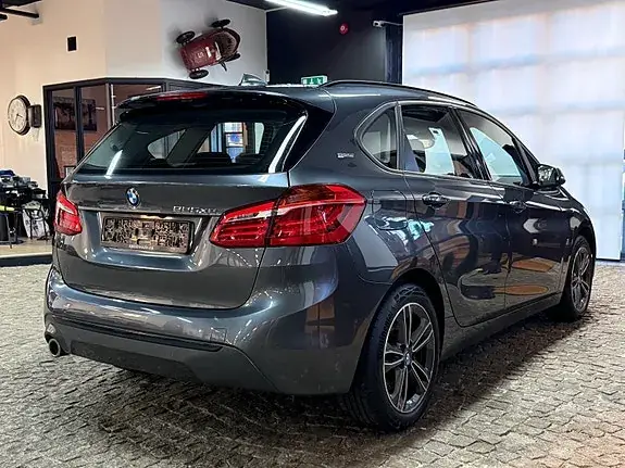 BMW 225Xe 2019 photo 4