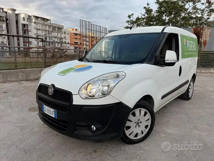Fiat Doblo 2013 photo 2