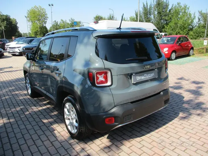 Jeep Renegade 2016 photo 3