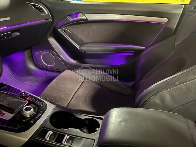Audi A5 2012 photo 4