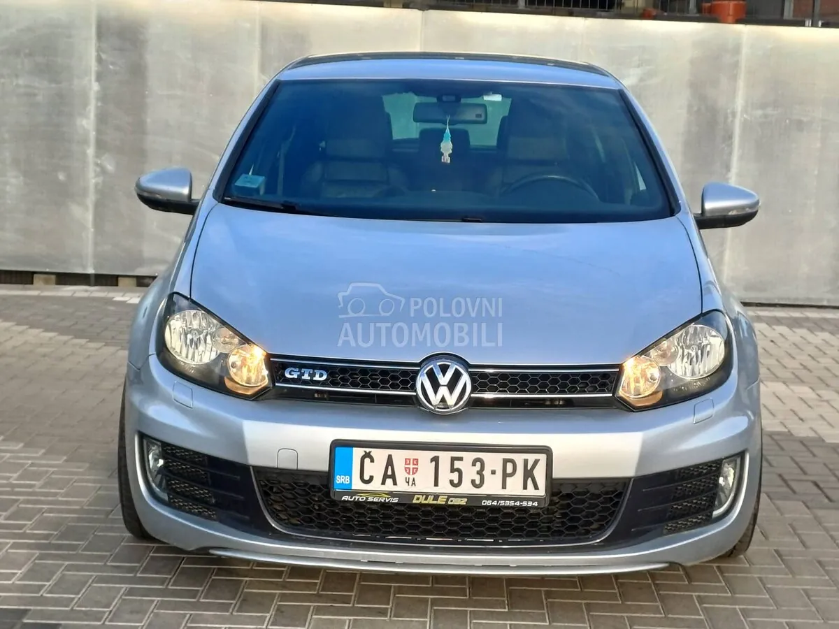 Volkswagen Golf 2010 photo 4