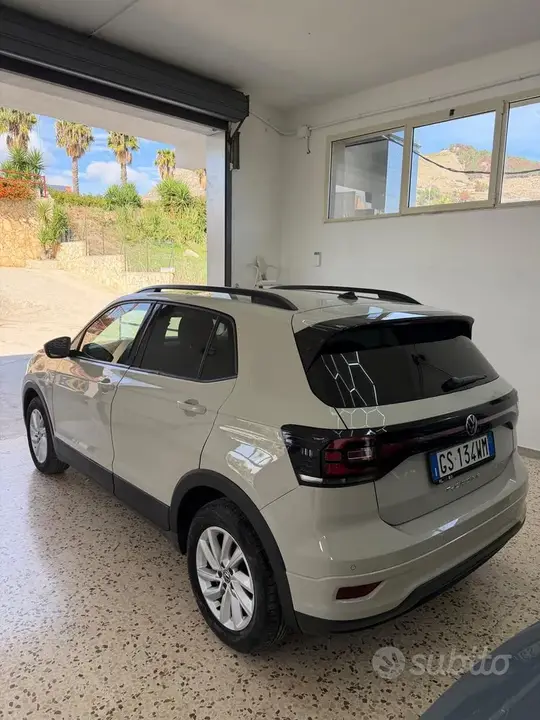 Volkswagen T-Cross 2023 photo 3