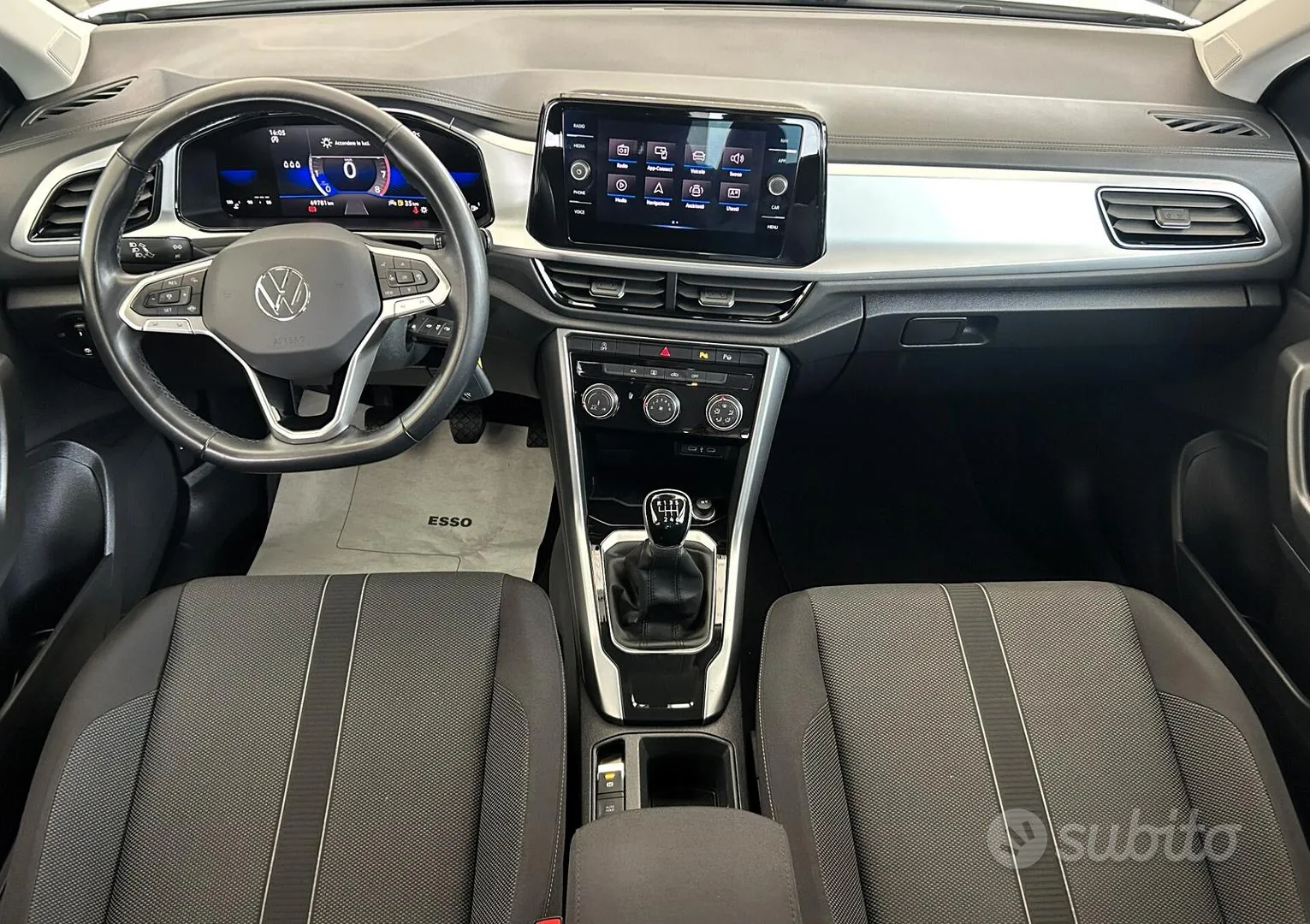 Volkswagen T-Roc 2023 photo 4