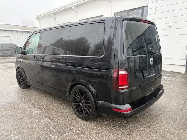 Volkswagen Multivan 2018 photo 2