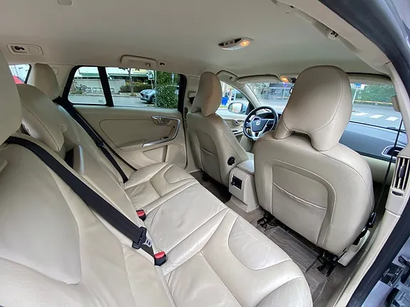 Volvo V60 2012 photo 4