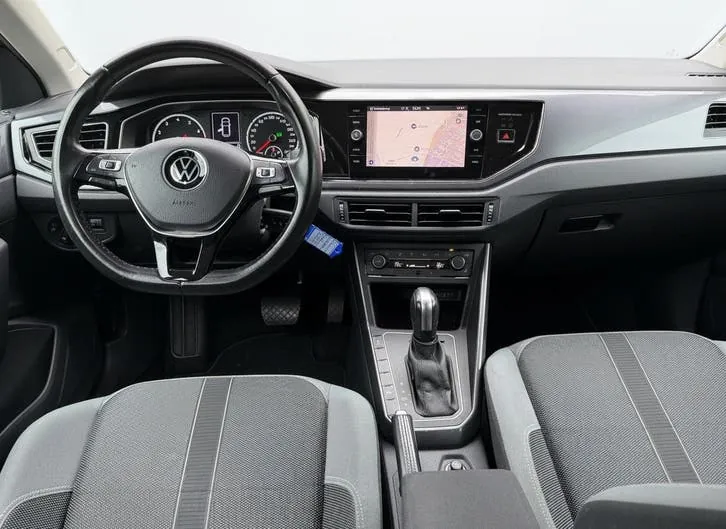 Volkswagen Polo 2021 photo 2