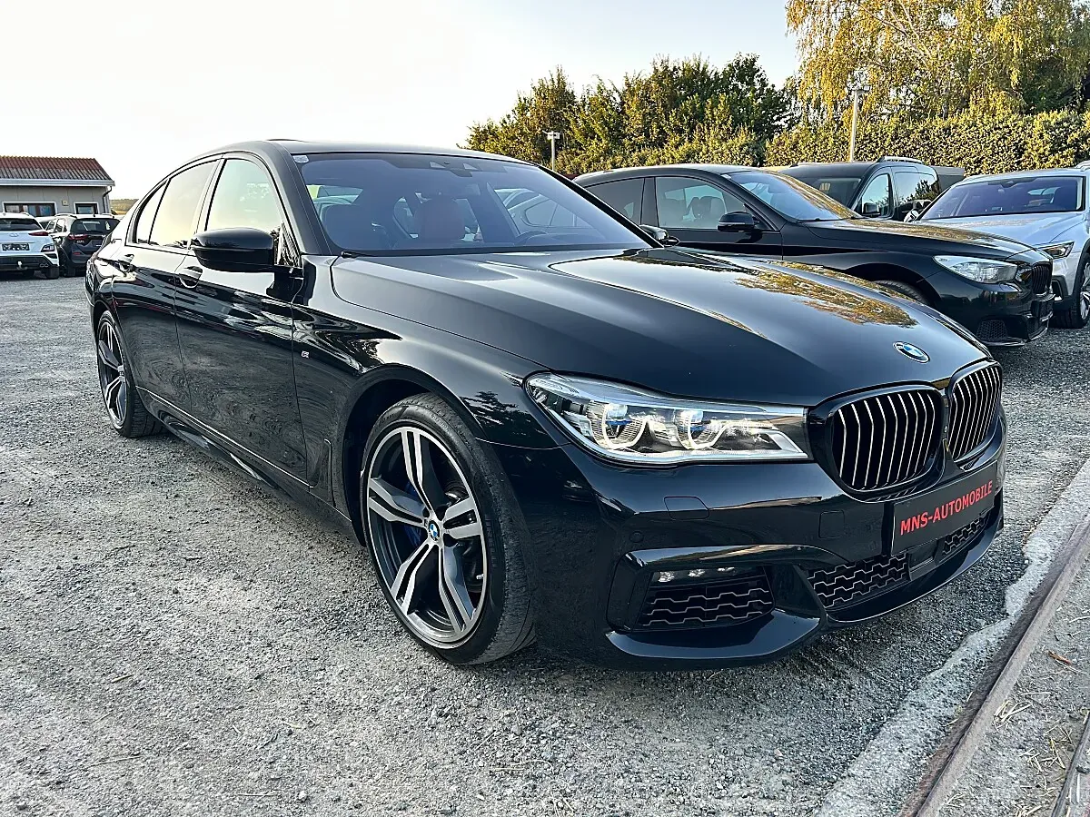BMW 7 Series 2018 photo 3