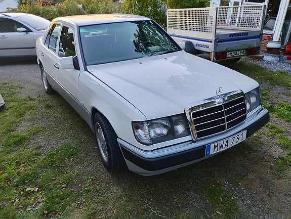 Mercedes-Benz 200 D 1987 photo 2