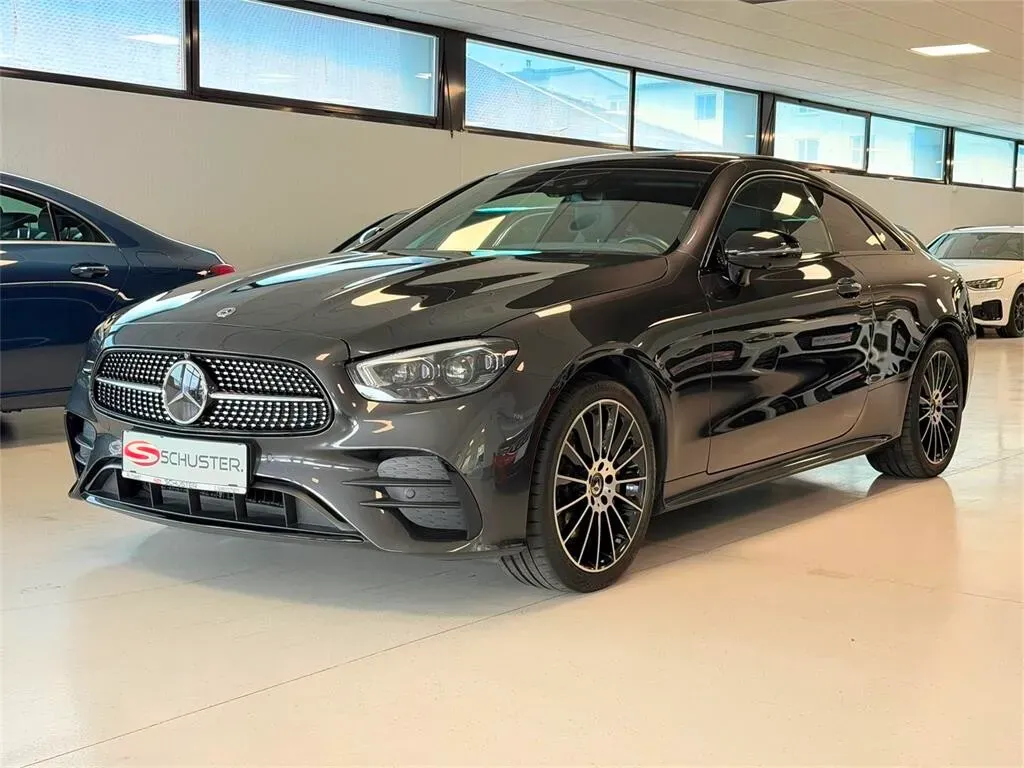 Mercedes-Benz E-Class 2022 photo 3