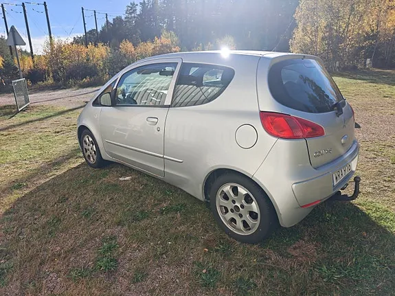 Mitsubishi Colt 2006 photo 4