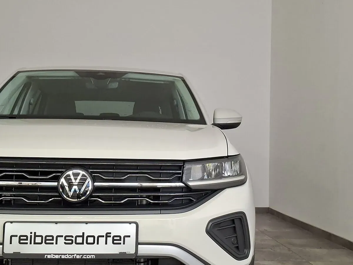 Volkswagen T-Cross photo 3