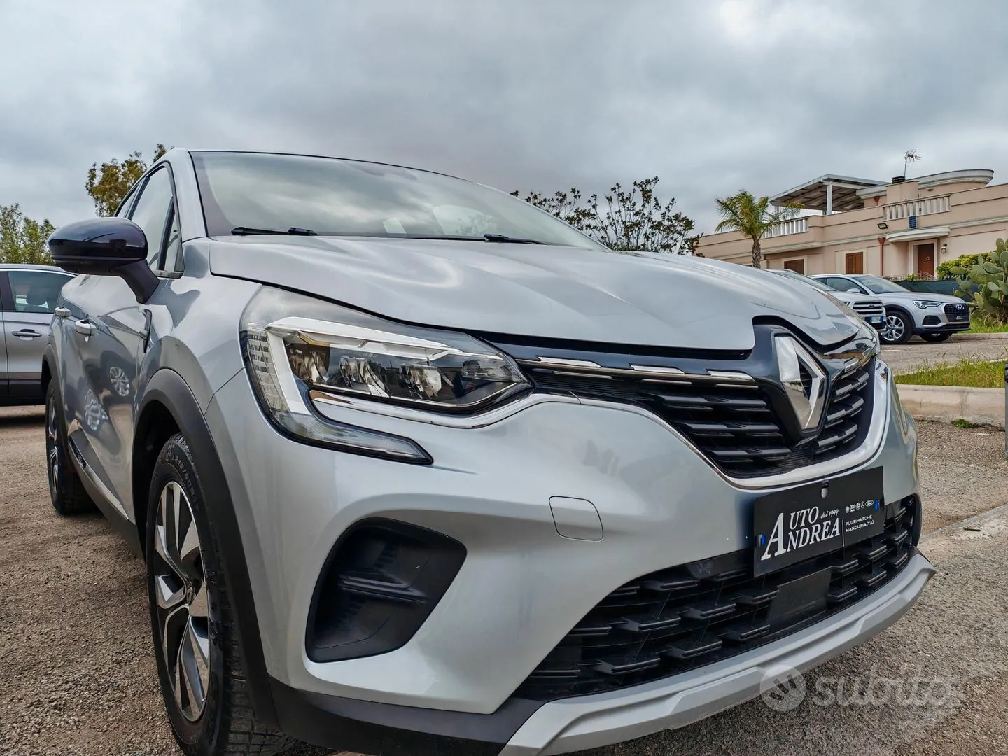 Renault Captur 2021 photo 2