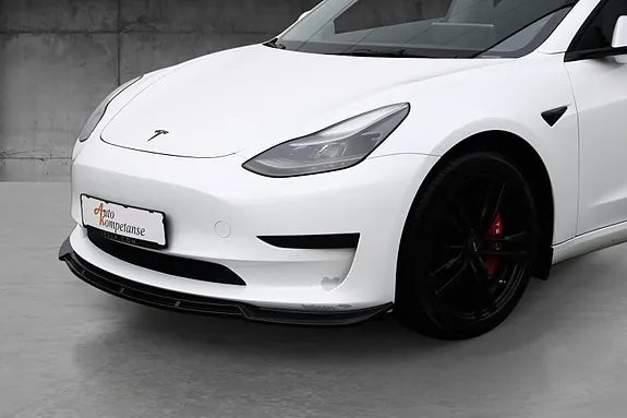 Tesla Model 3 2021 photo 4