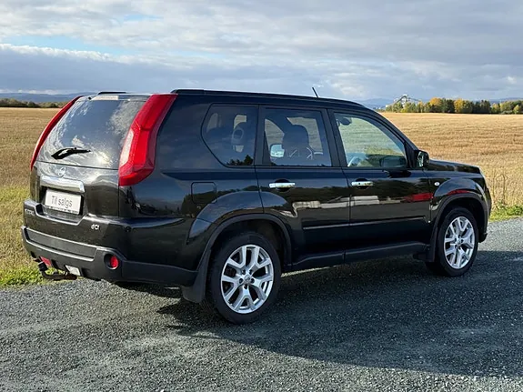 Nissan X-Trail 2011 photo 4