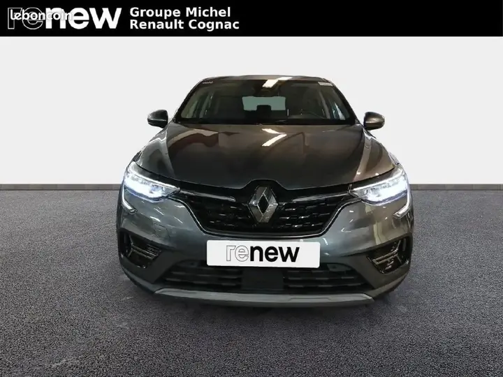Renault Arkana 2023 photo 2