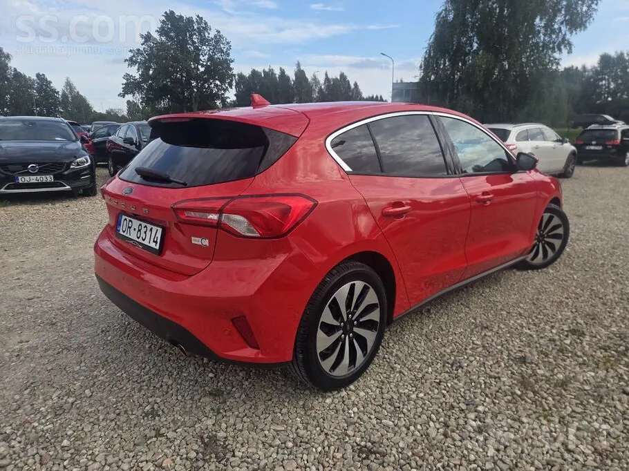 Ford Focus 2019 photo 5