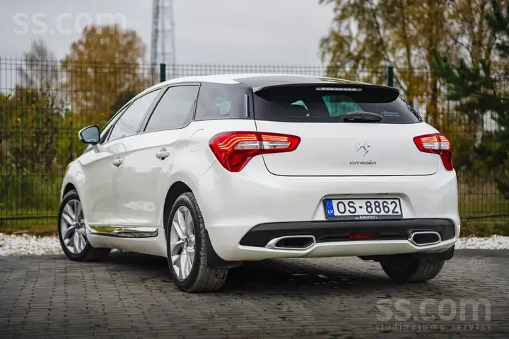 Citroen Ds5 2013 photo 4