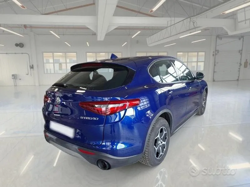 Alfa Romeo Stelvio 2022 photo 4