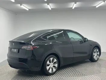 Tesla Model Y 2022 photo 4