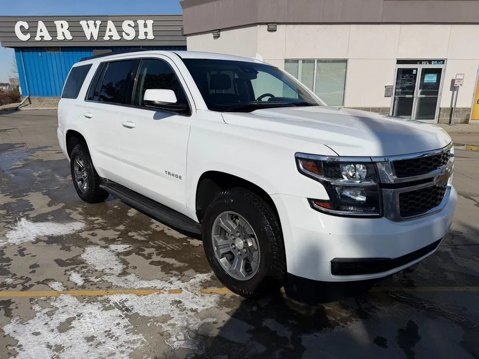 Chevrolet Tahoe 2019 photo 2