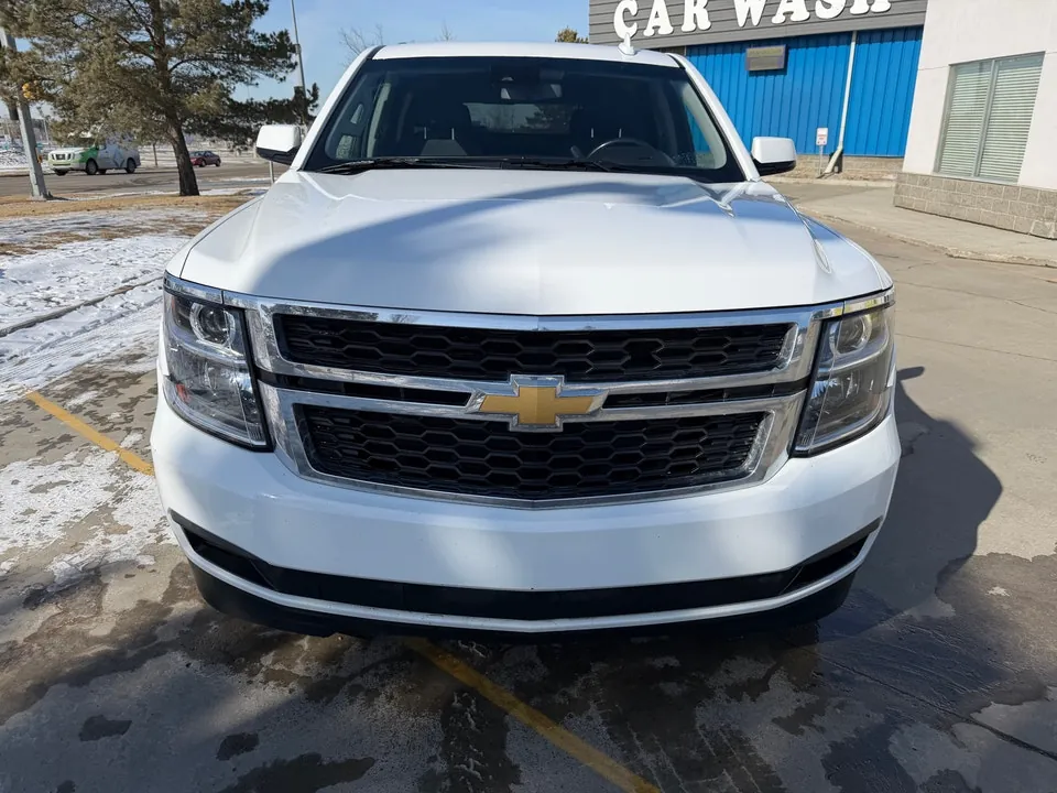 Chevrolet Tahoe 2019 photo 3