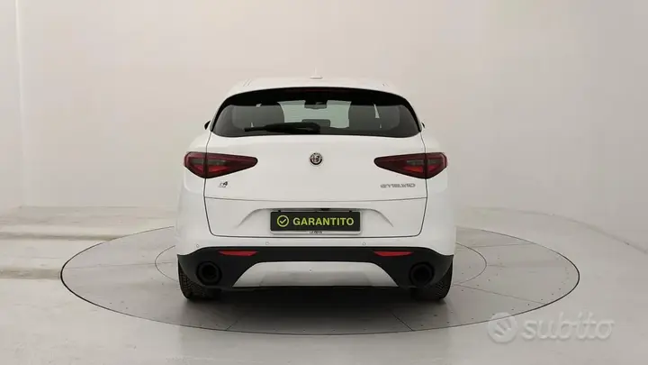 Alfa Romeo Stelvio 2022 photo 4