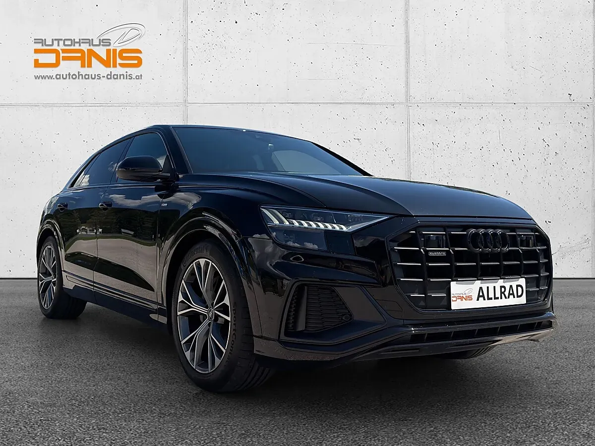 Audi Q8 2023 photo 2