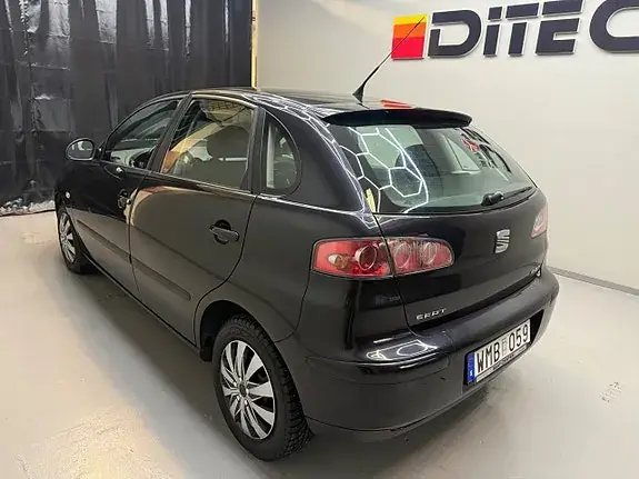 Seat Ibiza 2005 photo 4