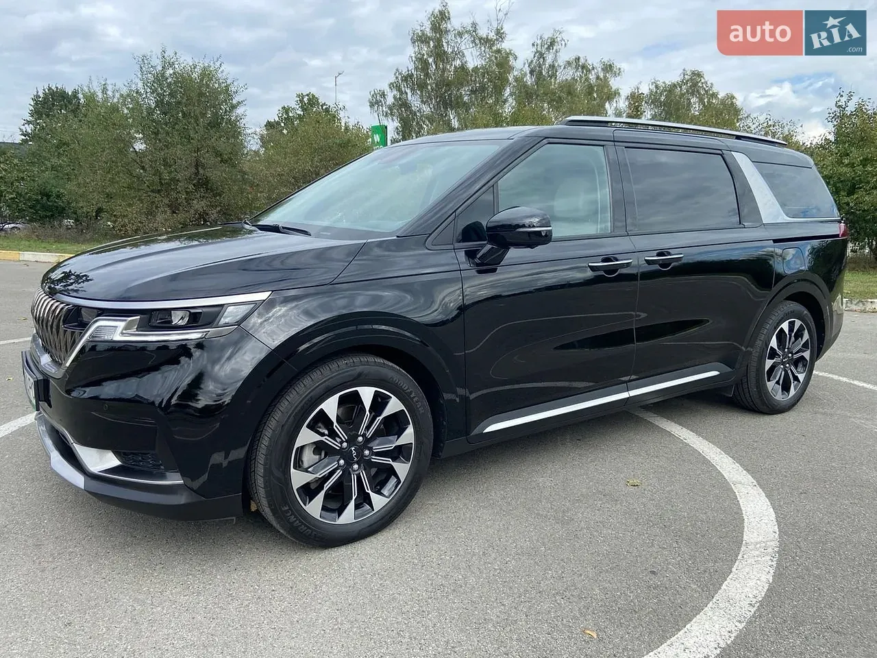 Kia Carnival 2023 photo 4