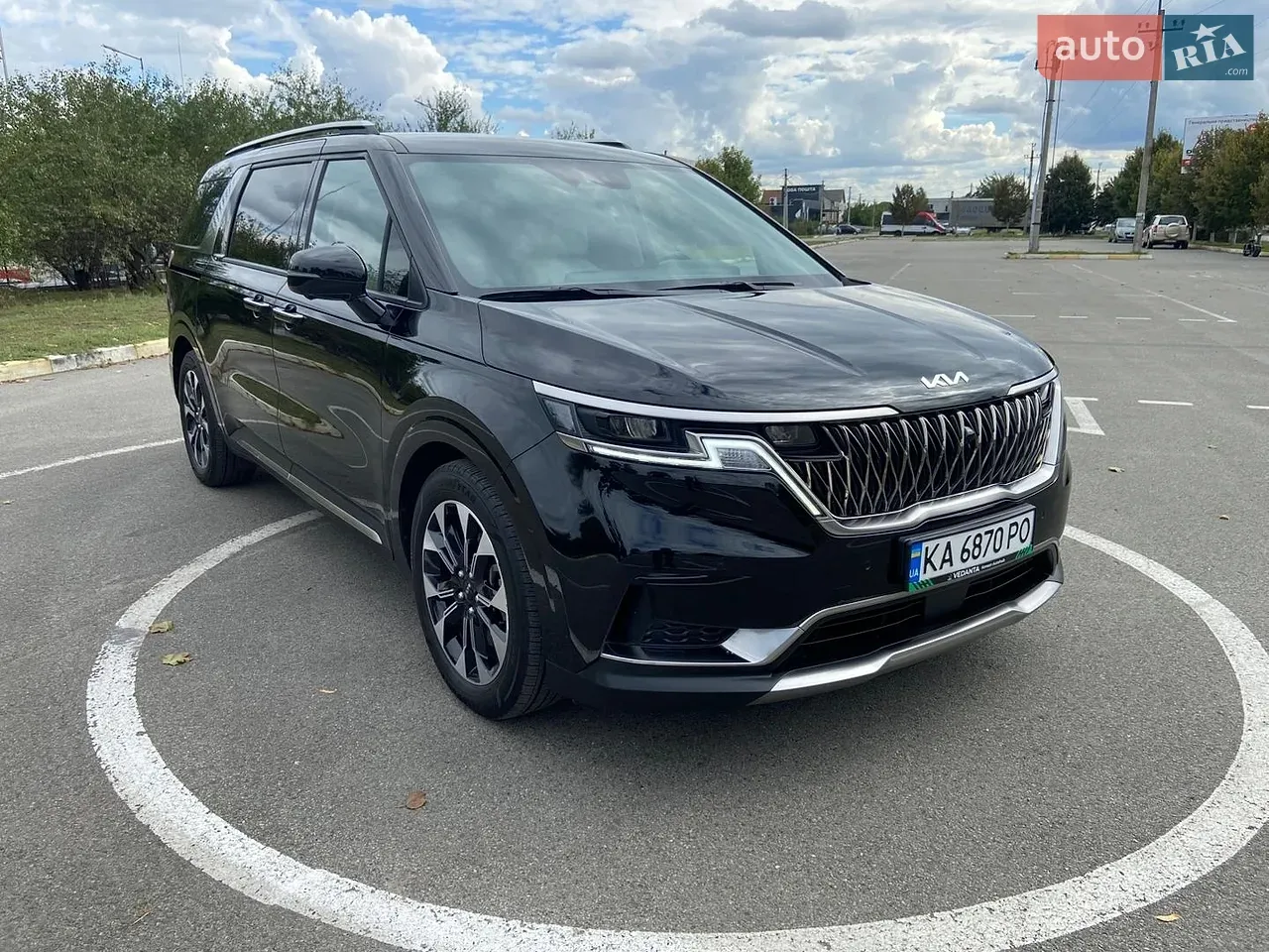 Kia Carnival 2023 photo 2