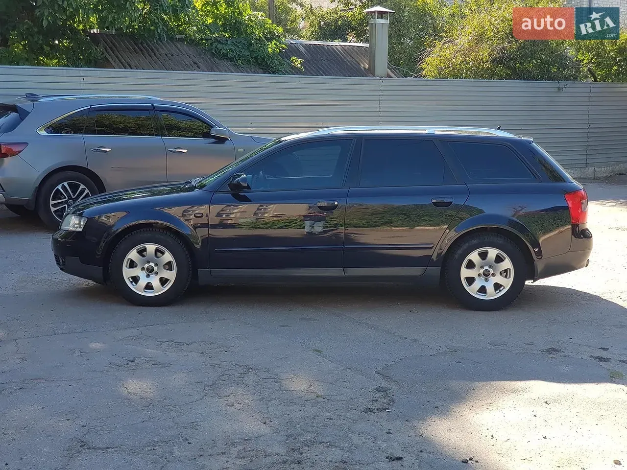 Audi A4 2003 photo 2
