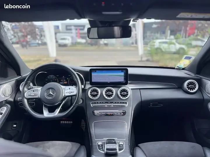 Mercedes-Benz C-Class 2020 photo 4