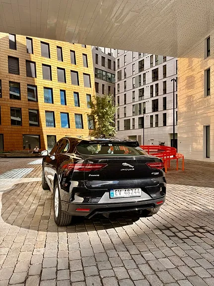 Jaguar I-Pace 2019 photo 2
