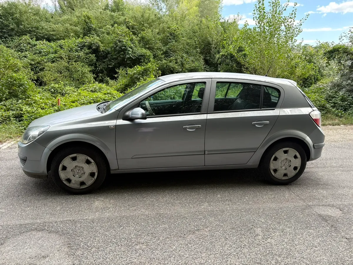 Opel Astra 2006 photo 3