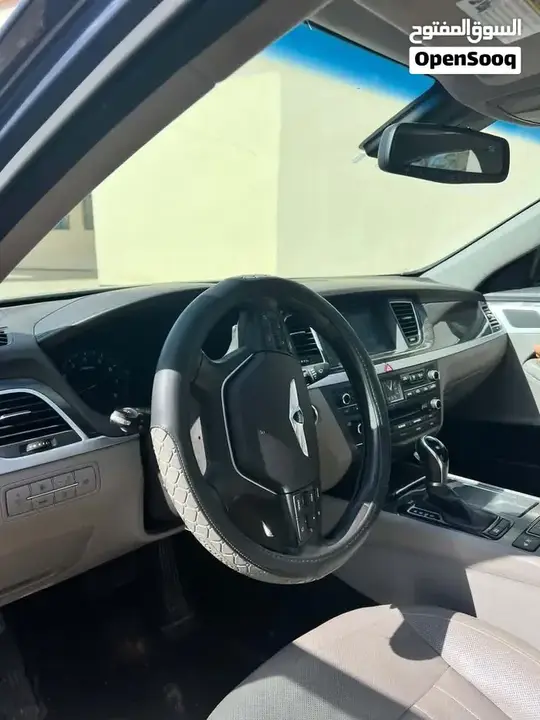 Genesis G80 2015 photo 3