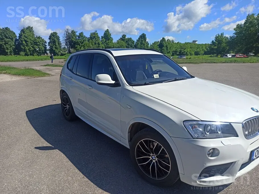BMW X3 2011 photo 4