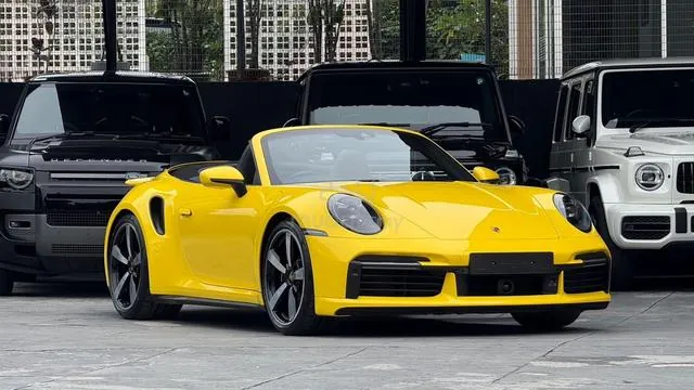Porsche 911