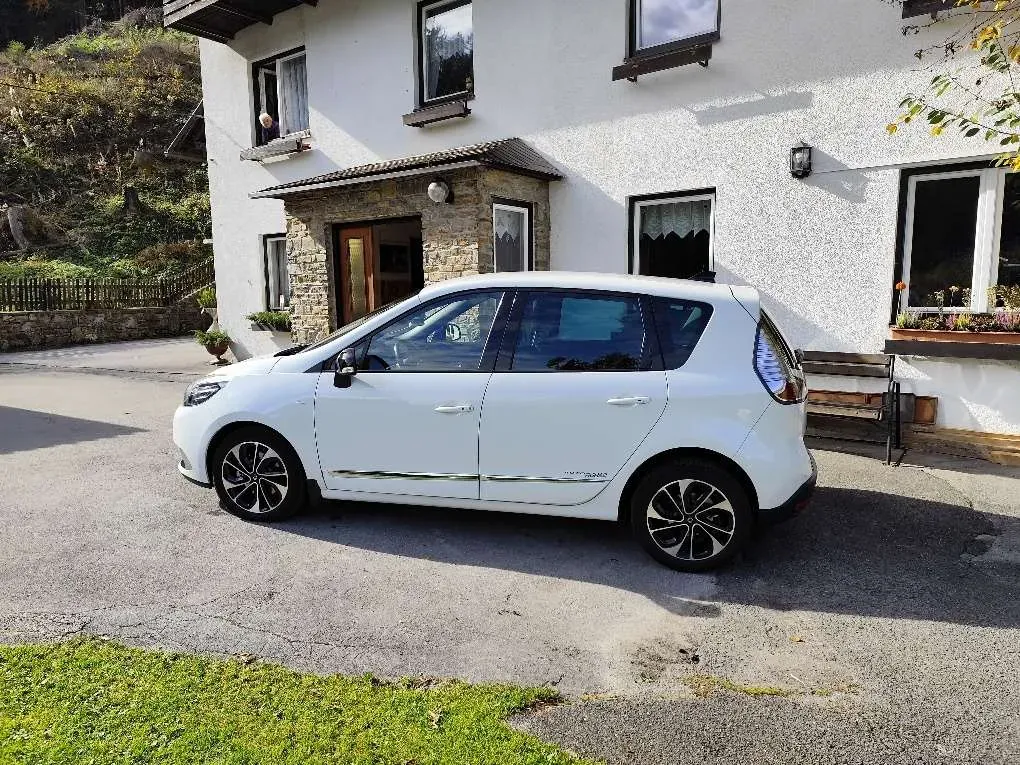Renault Scenic 2016 photo 3