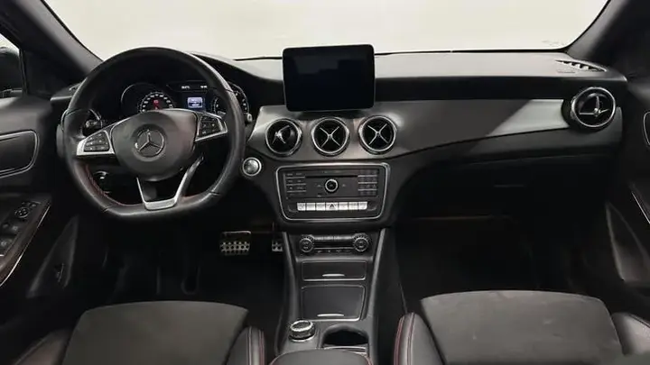Mercedes-Benz Gla 2019 photo 2