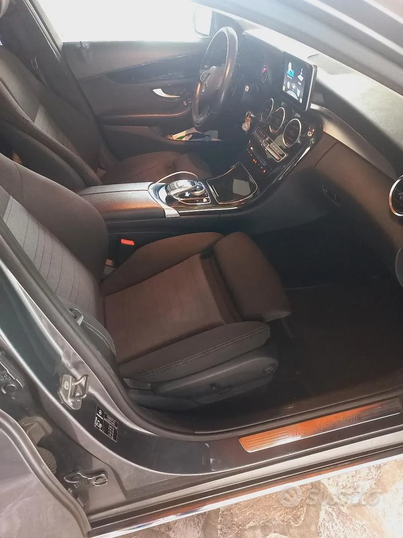 Mercedes-Benz C-Class 2016 photo 2